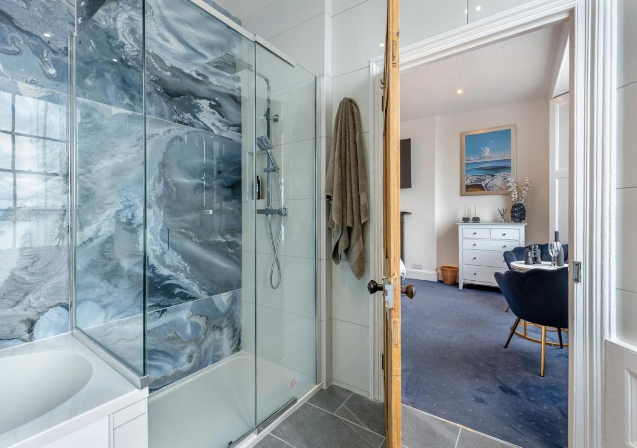 テンビー Clifton Houseヴィラ エクステリア 写真